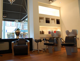 Beeld 2 Adri Hairstyling 