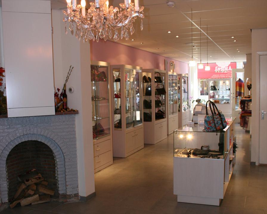 afbeelding C Angel Jewels and More