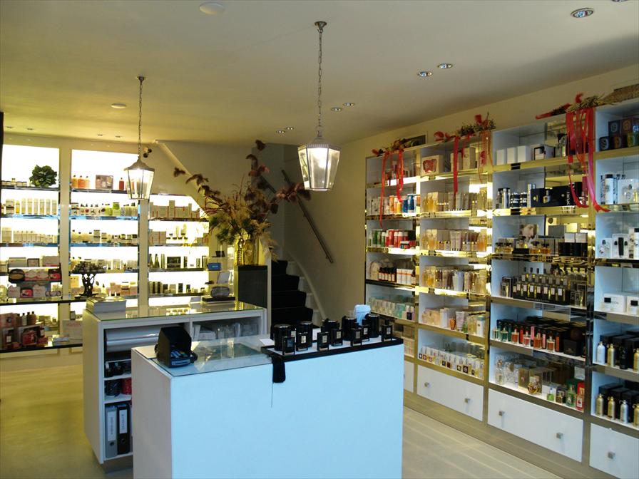 afbeelding Skins Cosmetics Rotterdam 